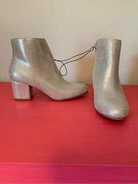 A New Day Silver Ankle Booties NWOT